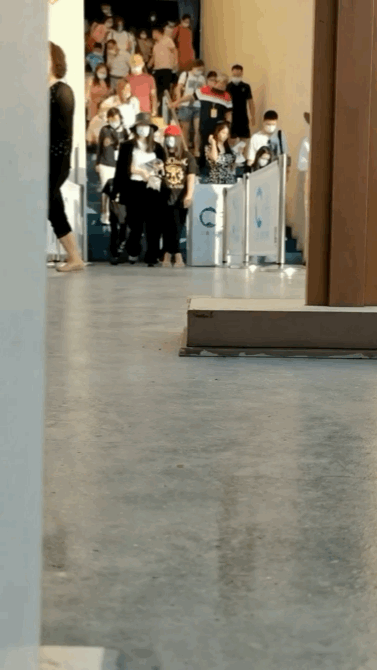 結婚紀念日送老婆多少朵玫瑰花_結婚紀念日送玫瑰花_送紀念玫瑰老婆結婚花束怎么寫